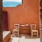 Terracotta Cave House * Ия
