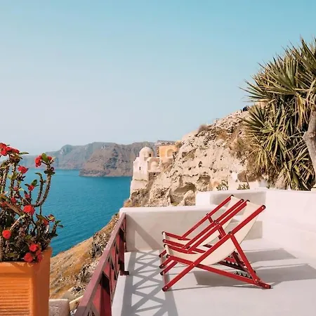 Terracotta Cave House