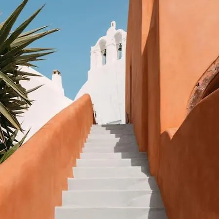 Terracotta Cave House