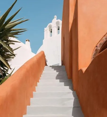 Terracotta Cave House