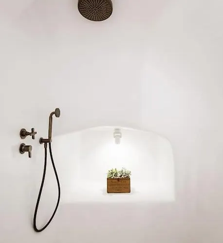 Дом отдыха Terracotta Cave House *