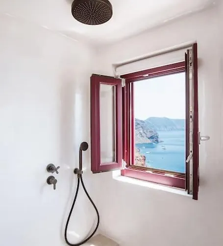 Terracotta Cave House *